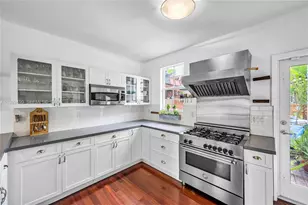 1601 SW 11th Terrace, Miami, FL 33135 - Photo 10