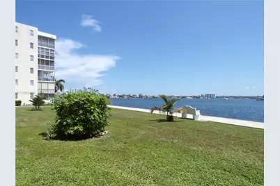 2920 Point East Dr #N111, Aventura, FL 33160 - Photo 6