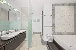 200 Biscayne Blvd Way, Miami, FL 33131 - Photo 32