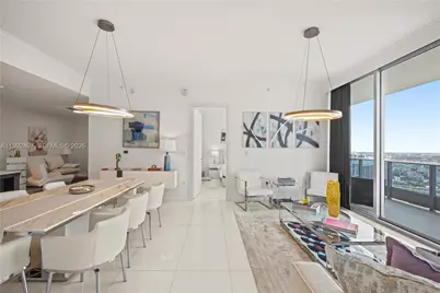 200 Biscayne Boulevard Way #5009, Miami, FL 33131 - Photo 28