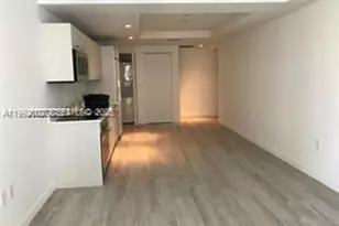 55 SW 9th St, Miami, FL 33130 - Photo 2