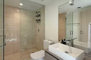 1000 Brickell Plaza, Miami, FL 33131 - Photo 22