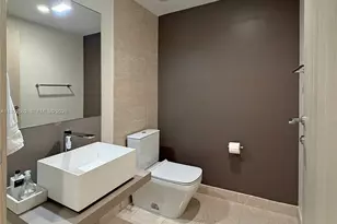 1000 Brickell Plaza, Miami, FL 33131 - Photo 12