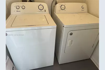 819 NE 199th St #6-205, Miami, FL 33179 - Photo 4