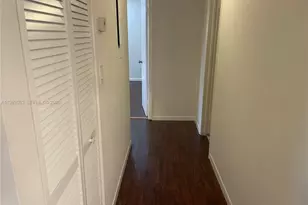 819 NE 199th St, Miami, FL 33179 - Photo 6