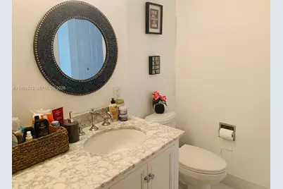 17150 N Bay Rd #2109, Sunny Isles Beach, FL 33160 - Photo 16