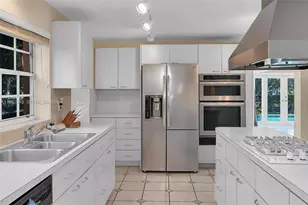 5309 Alton Rd, Miami Beach, FL 33140 - Photo 12