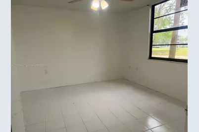 1709 Whitehall Dr #103, Davie, FL 33324 - Photo 16