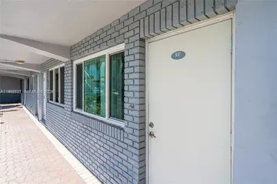 2175 NE 56th St #107, Fort Lauderdale, FL 33308 - Photo 2