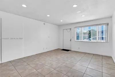 2175 NE 56th St #107, Fort Lauderdale, FL 33308 - Photo 8