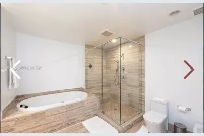 16001 Collins Ave #2102, Sunny Isles Beach, FL 33160 - Photo 16