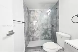 333 NW 17th Ct, Fort Lauderdale, FL 33311 - Photo 12