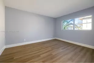 333 NW 17th Ct, Fort Lauderdale, FL 33311 - Photo 10