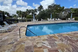 333 NW 17th Ct, Fort Lauderdale, FL 33311 - Photo 22