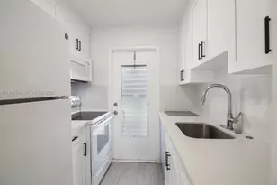 1440 SE 15th St, Fort Lauderdale, FL 33316 - Photo 14