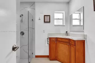 371 NW 101st Terrace, Pembroke Pines, FL 33026 - Photo 22