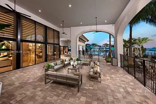 11064 W 33 Way, Hialeah Gardens, FL 33018 - Photo 16