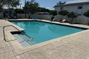 6155 NW 186th St, Hialeah, FL 33015 - Photo 14