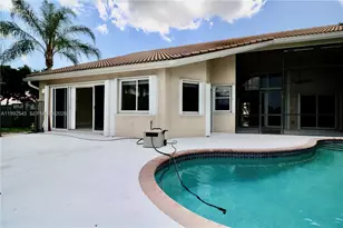 2686 Palmer Pl, Weston, FL 33332 - Photo 8