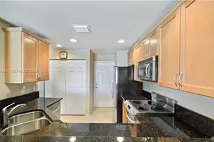 8989 Lancaster St, Tamarac, FL 33321 - Photo 16