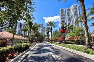 3500 Mystic Pointe Dr, Aventura, FL 33180 - Photo 40