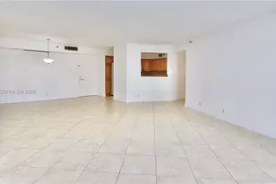 3500 Mystic Pointe Dr, Aventura, FL 33180 - Photo 20