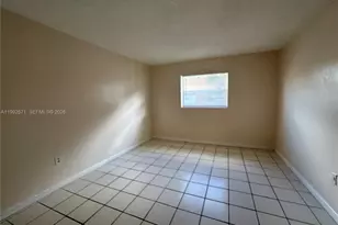 1008 NW 45th Ave, Miami, FL 33126 - Photo 8