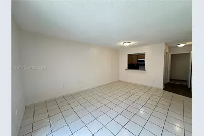 1008 NW 45th Ave #08, Miami, FL 33126 - Photo 4