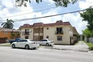 1008 NW 45th Ave, Miami, FL 33126 - Photo 2