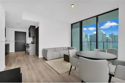 20 NE 11th St #2710, Miami, FL 33132 - Photo 18