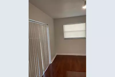 222 SW 1st St #H-5, Pompano Beach, FL 33060 - Photo 2