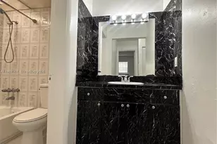 1008 NW 45th Ave, Miami, FL 33126 - Photo 12