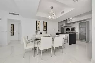 18201 Collins Ave, Sunny Isles Beach, FL 33160 - Photo 16