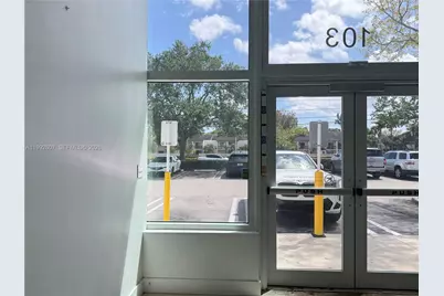 10015 NW 41st St #103, Doral, FL 33178 - Photo 12