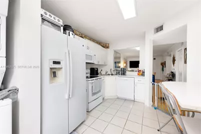 7760 NW 22nd St #103, Pembroke Pines, FL 33024 - Photo 8