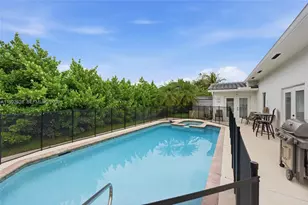 12002 NW 27th Dr, Coral Springs, FL 33065 - Photo 30