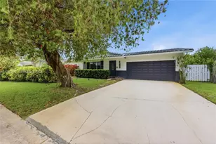 12002 NW 27th Dr, Coral Springs, FL 33065 - Photo 1