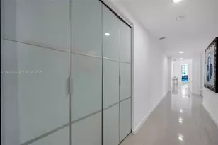 3030 NE 188th St, Aventura, FL 33180 - Photo 10