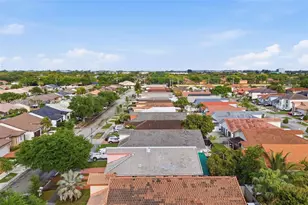 8790 NW 142nd St, Miami Lakes, FL 33018 - Photo 30