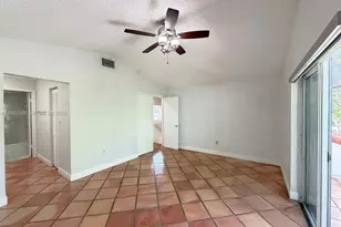 7522 SW 109th Pl, Miami, FL 33173 - Photo 10