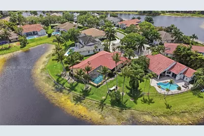 3038 Lakewood Dr, Weston, FL 33332 - Photo 36