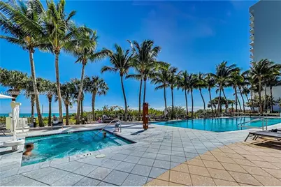 6801 Collins Ave #1414, Miami Beach, FL 33141 - Photo 28