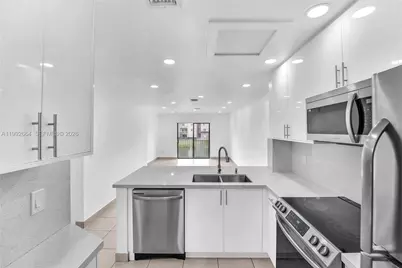 7668 SW 152nd Ave #2-211, Miami, FL 33193 - Photo 1