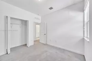2300 NW 130th St, Miami, FL 33167 - Photo 42