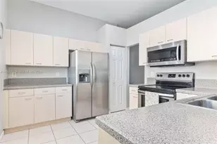 1784 Aspen Ln, Weston, FL 33327 - Photo 18