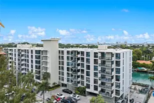 9800 W Bay Harbor Dr, Bay Harbor Islands, FL 33154 - Photo 30