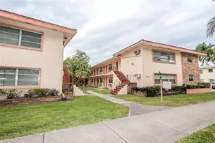 1250 S Alhambra Cir, Coral Gables, FL 33146 - Photo 30