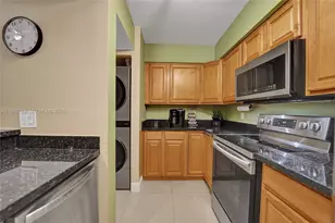 8119 NW 17th Manor, Plantation, FL 33322 - Photo 14