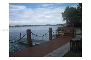 15071 SW 136th Pl, Miami, FL 33186 - Photo 10