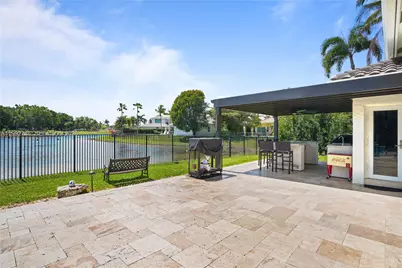 2569 Eagle Run Ln #0, Weston, FL 33327 - Photo 50